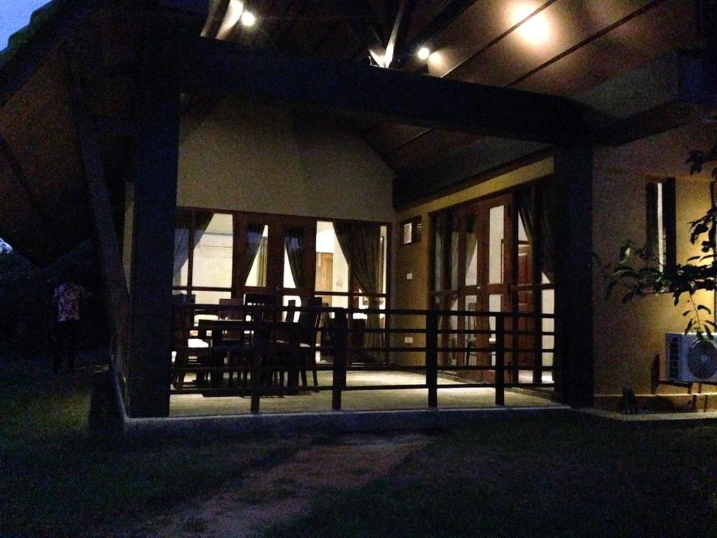 Laya Safari Resorts & Spa Yala Luaran gambar