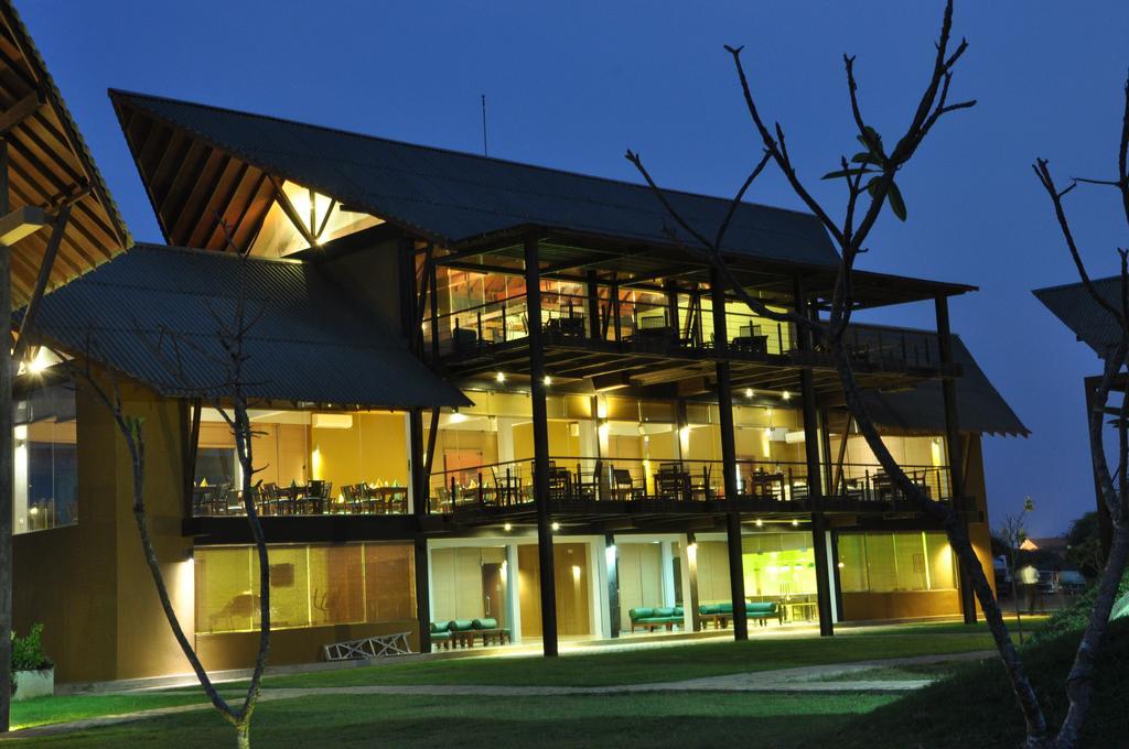 Laya Safari Resorts & Spa Yala Luaran gambar