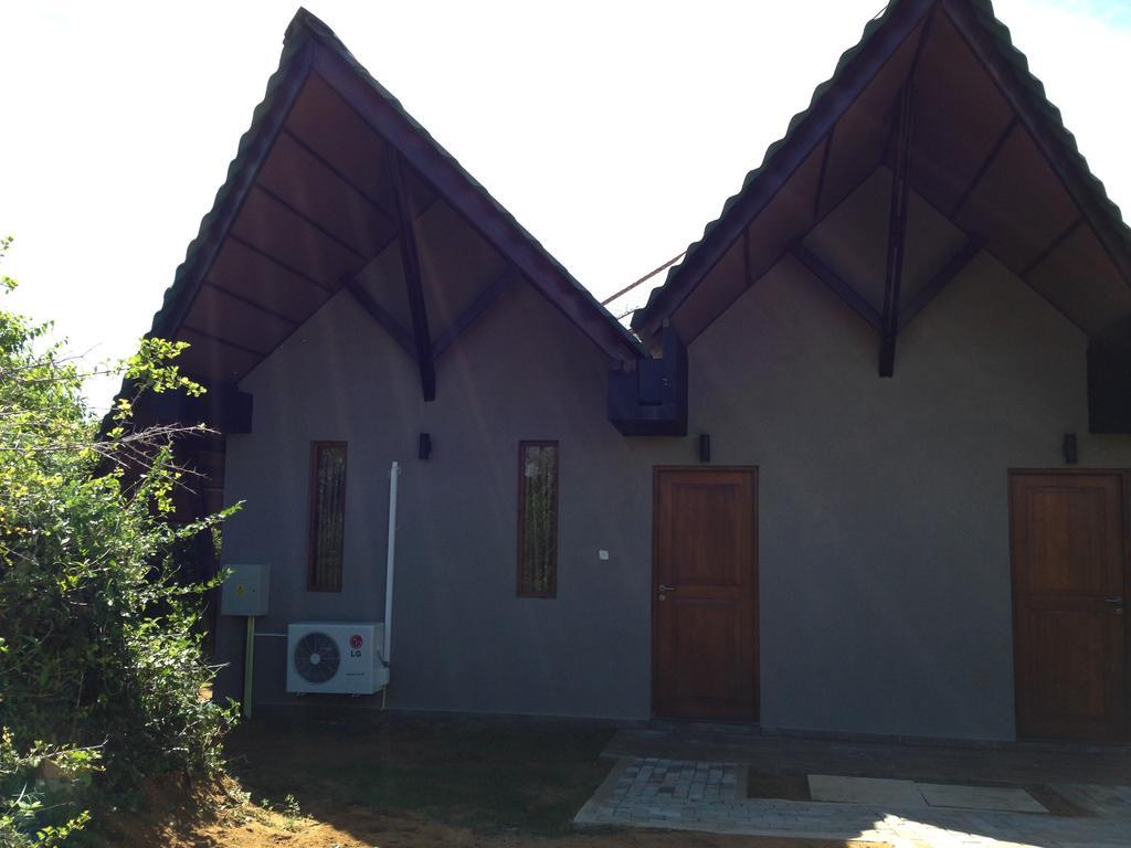 Laya Safari Resorts & Spa Yala Luaran gambar