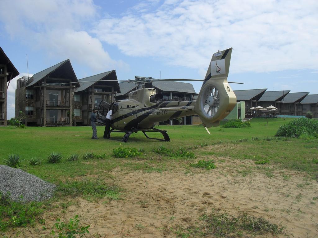 Laya Safari Resorts & Spa Yala Luaran gambar